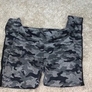 Series 8 Fitness Camo Leggings